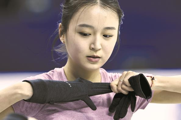 东方体育中心四大洲花样滑冰锦标赛正式拉开帷