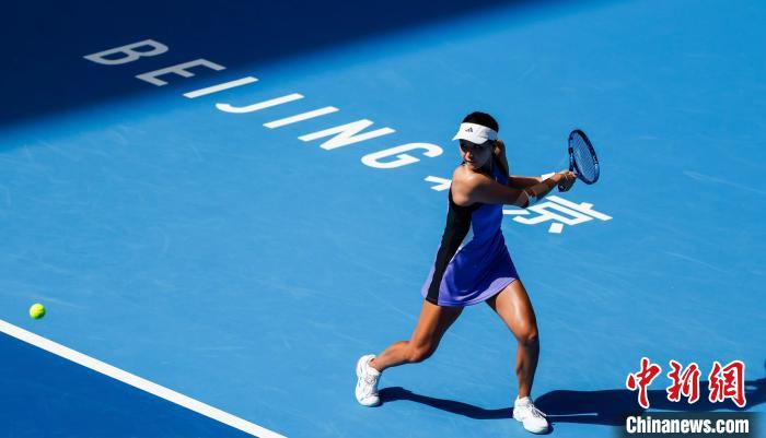 中网正赛女子单打：王欣瑜晋级、张帅晋级、王