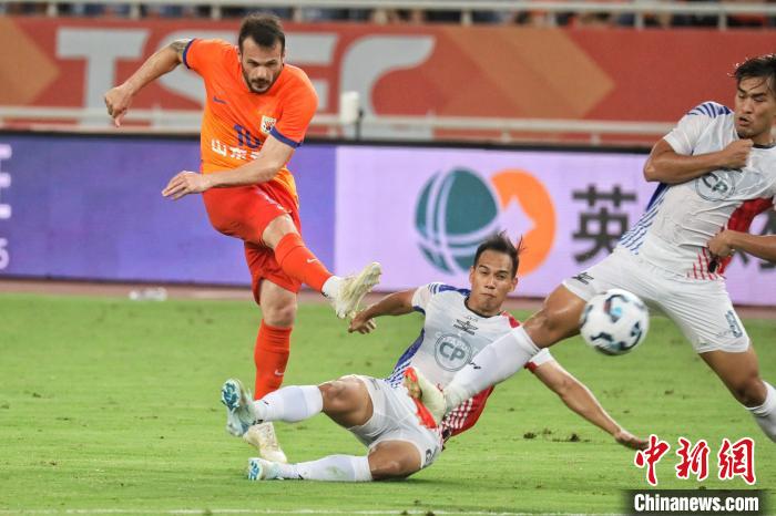 山东泰山点球大战淘汰曼