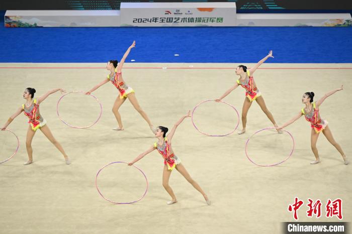 重庆开幕仪式汇聚全国艺术体操精英，沙坪坝承